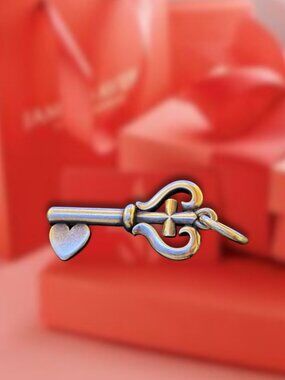 James Avery | Retired Charm | Key of Faith Silver Charm